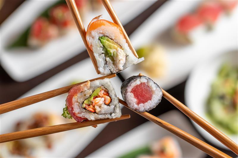 Kona Grill sushi