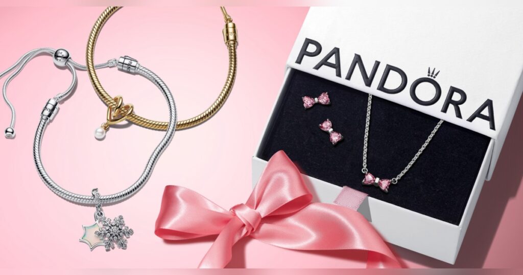 Pandora holiday gift sets